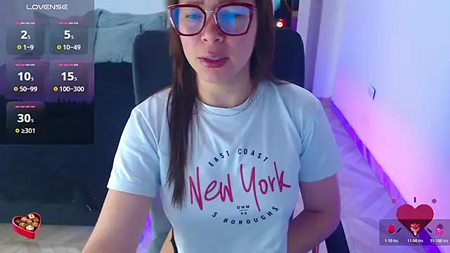 SharonR1 online show from June 2026 11:57:01 AM