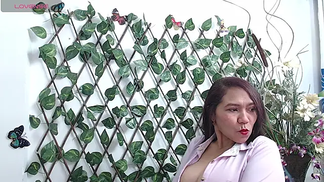 dannamomcerrat online show from October 2025 12:22:02 AM