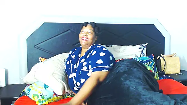 Bulkyyass online show from July 2026 02:56:01 PM