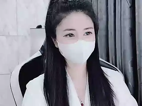 Snapshot of _Lygn__ chatting on January 2025 09:10:02 AM Lygn online show from January 2025 09:10:02 AM