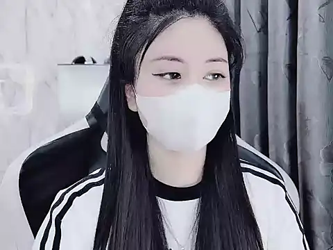 Snapshot of _Lygn__ chatting on January 2025 01:39:02 AM Lygn online show from January 2025 01:39:02 AM