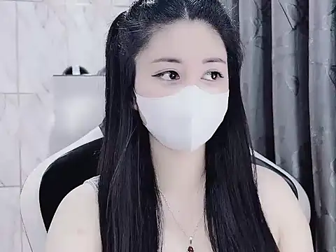 Snapshot of _Lygn__ chatting on January 2025 02:14:02 AM Lygn online show from January 2025 02:14:02 AM