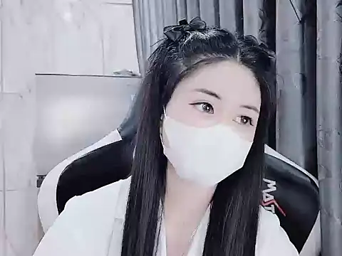 Snapshot of _Lygn__ chatting on January 2025 08:37:01 AM Lygn online show from January 2025 08:37:01 AM