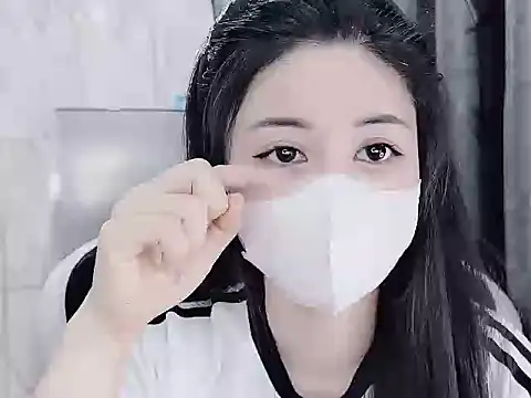 Snapshot of _Lygn__ chatting on January 2025 06:28:02 AM Lygn online show from January 2025 06:28:02 AM