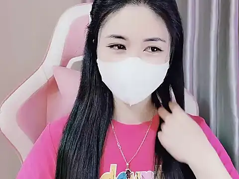 Snapshot of _Lygn__ chatting on January 2025 08:23:02 PM Lygn online show from January 2025 08:23:02 PM