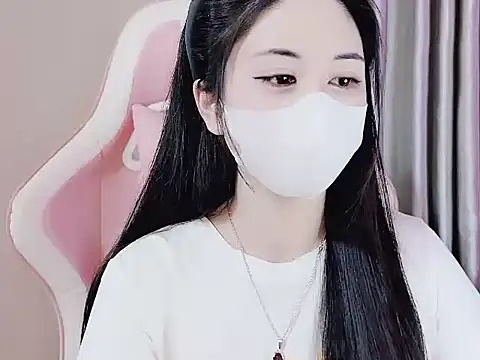 Snapshot of _Lygn__ chatting on January 2025 05:26:02 PM Lygn online show from January 2025 05:26:02 PM