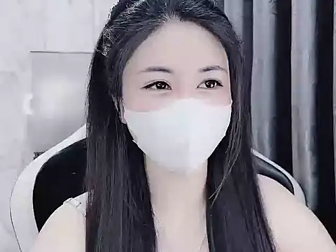 Snapshot of _Lygn__ chatting on February 2025 10:35:01 AM Lygn online show from February 2025 10:35:01 AM