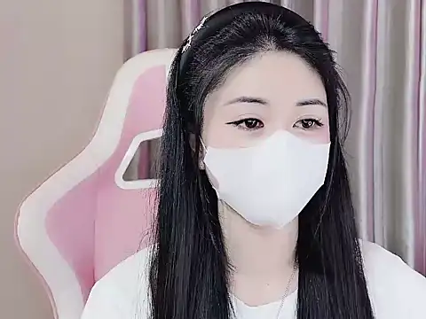 Snapshot of _Lygn__ chatting on February 2025 06:37:01 PM Lygn online show from February 2025 06:37:01 PM