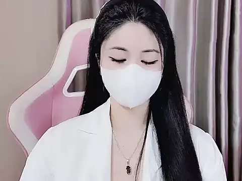 Snapshot of _Lygn__ chatting on February 2025 05:24:01 PM Lygn online show from February 2025 05:24:01 PM