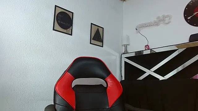 elizabeth mature23 online show from July 2026 01:20:01 PM