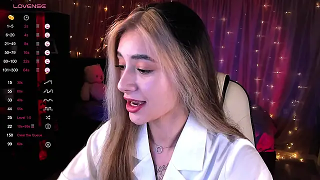 DarlaLike online show from January 2025 05:00:01 AM