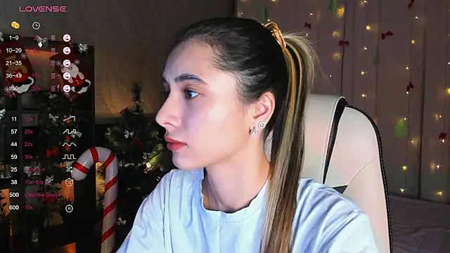 DarlaLike online show from December 2025 03:46:02 AM