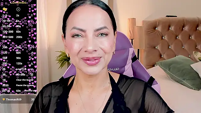 Snapshot of veronika_naughty chatting on September 2025 02:39:02 PM veronika naughty online show from September 2025 02:39:02 PM