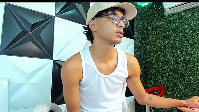 Snapshot of allens_joe chatting on March 2026 08:47:01 PM allens joe online show from March 2026 08:47:01 PM