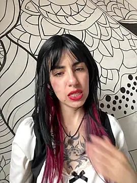 Snapshot of _Artemisa_X chatting on April 2026 05:04:02 PM Artemisa X online show from April 2026 05:04:02 PM