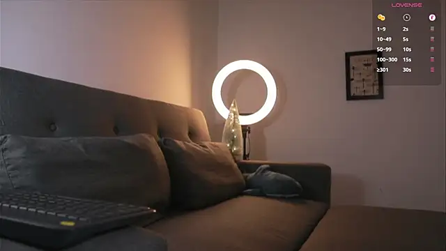 Snapshot of niico_18 chatting on November 2025 01:10:01 PM niico 18 online show from November 2025 01:10:01 PM