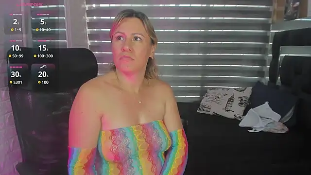 Snapshot of charlotte__G chatting on January 2025 04:39:01 PM charlotte G online show from January 2025 04:39:01 PM