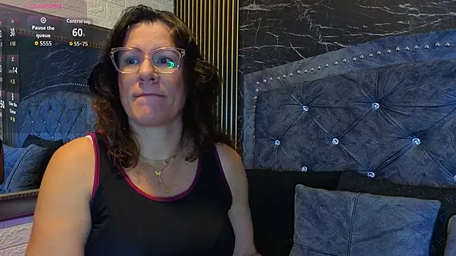 Snapshot of charlotte__G chatting on March 2026 11:23:01 AM charlotte G online show from March 2026 11:23:01 AM