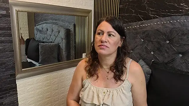 Snapshot of charlotte__G chatting on March 2026 10:54:02 AM charlotte G online show from March 2026 10:54:02 AM