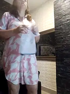 Snapshot of charlotte__G chatting on March 2026 10:18:02 AM charlotte G online show from March 2026 10:18:02 AM