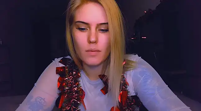 VoluptuousDreams online show from December 2024 05:04:01 PM