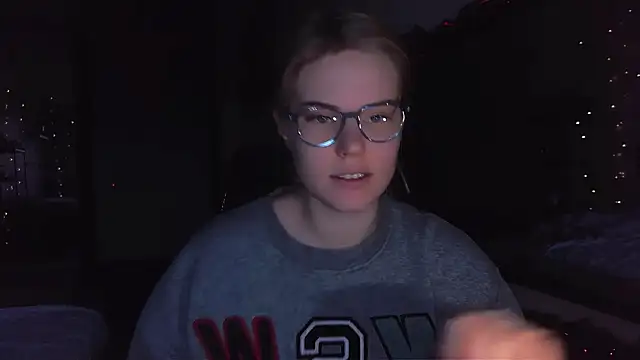 VoluptuousDreams online show from January 2025 01:15:01 PM