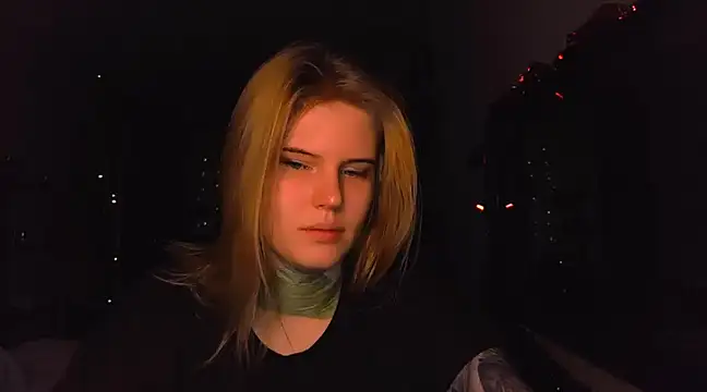 VoluptuousDreams online show from January 2025 01:24:01 PM