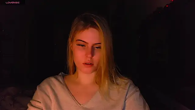 VoluptuousDreams online show from February 2025 02:49:01 PM