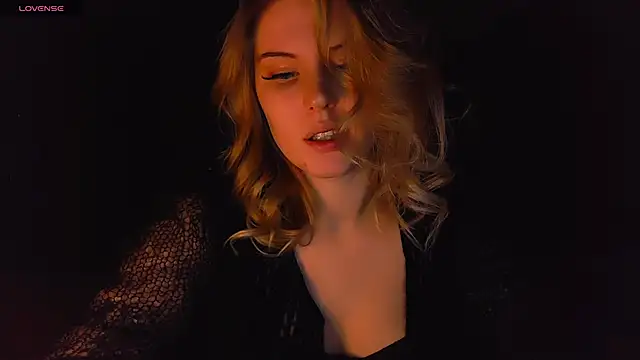 VoluptuousDreams online show from February 2025 07:05:02 PM