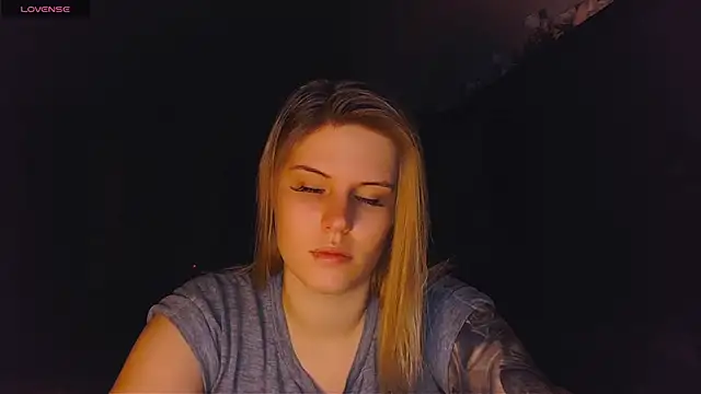 VoluptuousDreams online show from February 2025 04:53:01 PM