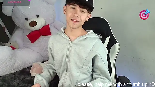 Snapshot of Niico_Cruz chatting on January 2025 06:57:01 AM Niico Cruz online show from January 2025 06:57:01 AM