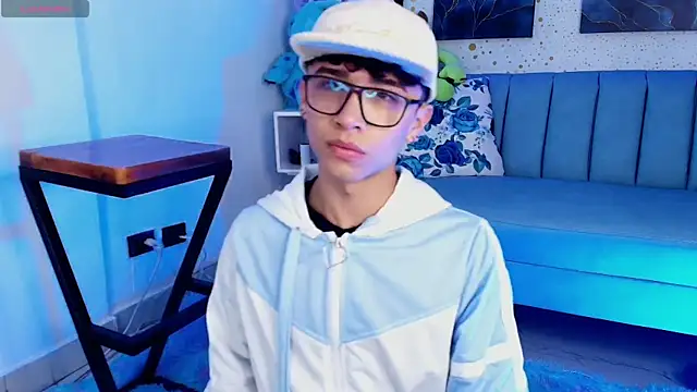 Snapshot of Niico_Cruz chatting on March 2025 01:25:02 PM Niico Cruz online show from March 2025 01:25:02 PM