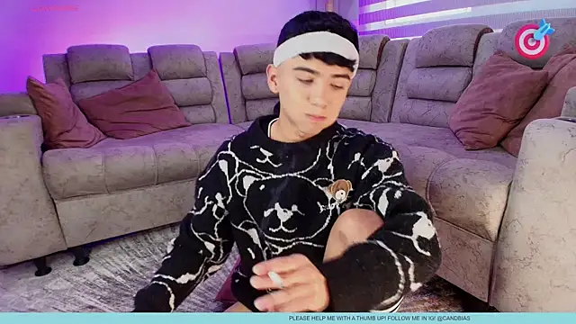 Snapshot of Niico_Cruz chatting on September 2025 10:10:01 PM Niico Cruz online show from September 2025 10:10:01 PM