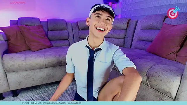 Snapshot of Niico_Cruz chatting on November 2025 11:37:01 PM Niico Cruz online show from November 2025 11:37:01 PM