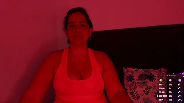Snapshot of Sammy_Castlevill chatting on January 2025 12:21:01 PM Sammy Castlevill online show from January 2025 12:21:01 PM