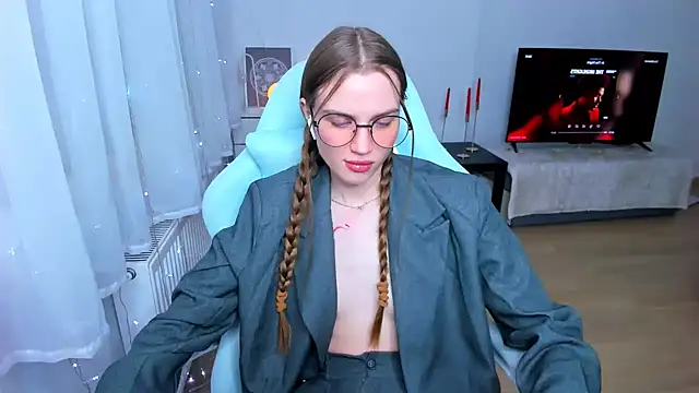 StellaLawless online show from January 2025 01:15:01 AM