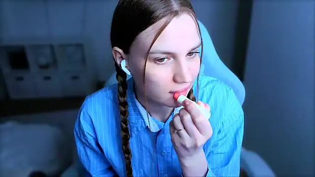 Snapshot of StellaLawless chatting on March 2026 07:35:01 PM StellaLawless online show from March 2026 07:35:01 PM