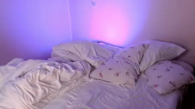 KatieMelone online show from September 2025 02:27:02 AM