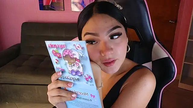 keity moon online show from May 2026 01:38:02 PM