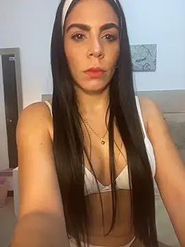 valecruz903 online show from September 2025 01:38:02 PM