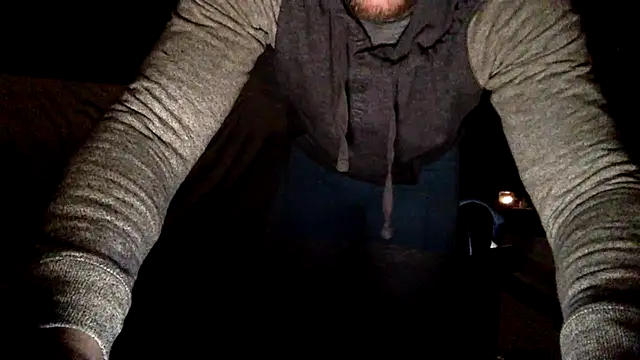 Snapshot of TheOnlyTwinTowers chatting on February 2025 10:26:02 AM TheOnlyTwinTowers online show from February 2025 10:26:02 AM