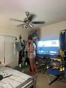 Snapshot of TheOnlyTwinTowers chatting on February 2025 08:33:02 AM TheOnlyTwinTowers online show from February 2025 08:33:02 AM