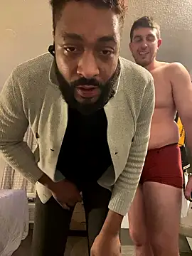 Snapshot of TheOnlyTwinTowers chatting on January 2026 05:55:01 AM TheOnlyTwinTowers online show from January 2026 05:55:01 AM