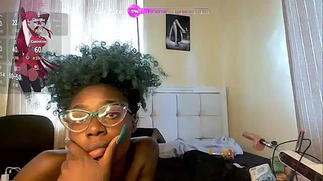 Snapshot of Lunarfreaky chatting on September 2025 04:57:02 AM Lunarfreaky online show from September 2025 04:57:02 AM