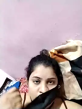 Snapshot of Ruksar-Pathan chatting on February 2025 03:45:01 AM Ruksar-Pathan online show from February 2025 03:45:01 AM