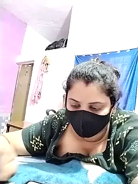 Snapshot of Ruksar-Pathan chatting on February 2025 08:26:02 AM Ruksar-Pathan online show from February 2025 08:26:02 AM