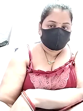 Snapshot of Ruksar-Pathan chatting on February 2025 08:48:02 PM Ruksar-Pathan online show from February 2025 08:48:02 PM