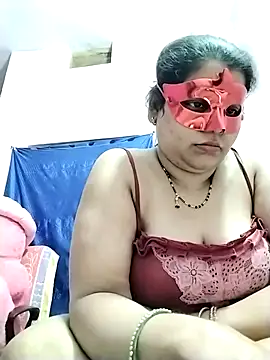 Snapshot of Ruksar-Pathan chatting on March 2025 03:29:02 PM Ruksar-Pathan online show from March 2025 03:29:02 PM