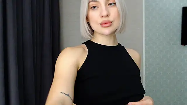 Snapshot of hot-sasha9 chatting on December 2024 03:05:01 PM hot-sasha9 online show from December 2024 03:05:01 PM