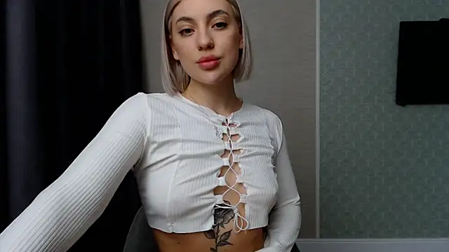 Snapshot of hot-sasha9 chatting on February 2025 06:34:02 PM hot-sasha9 online show from February 2025 06:34:02 PM